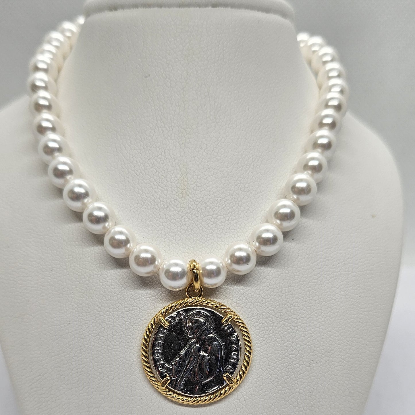 Collana perle con San Francesco di Paola - CO.PP.PC.SF Amanthia