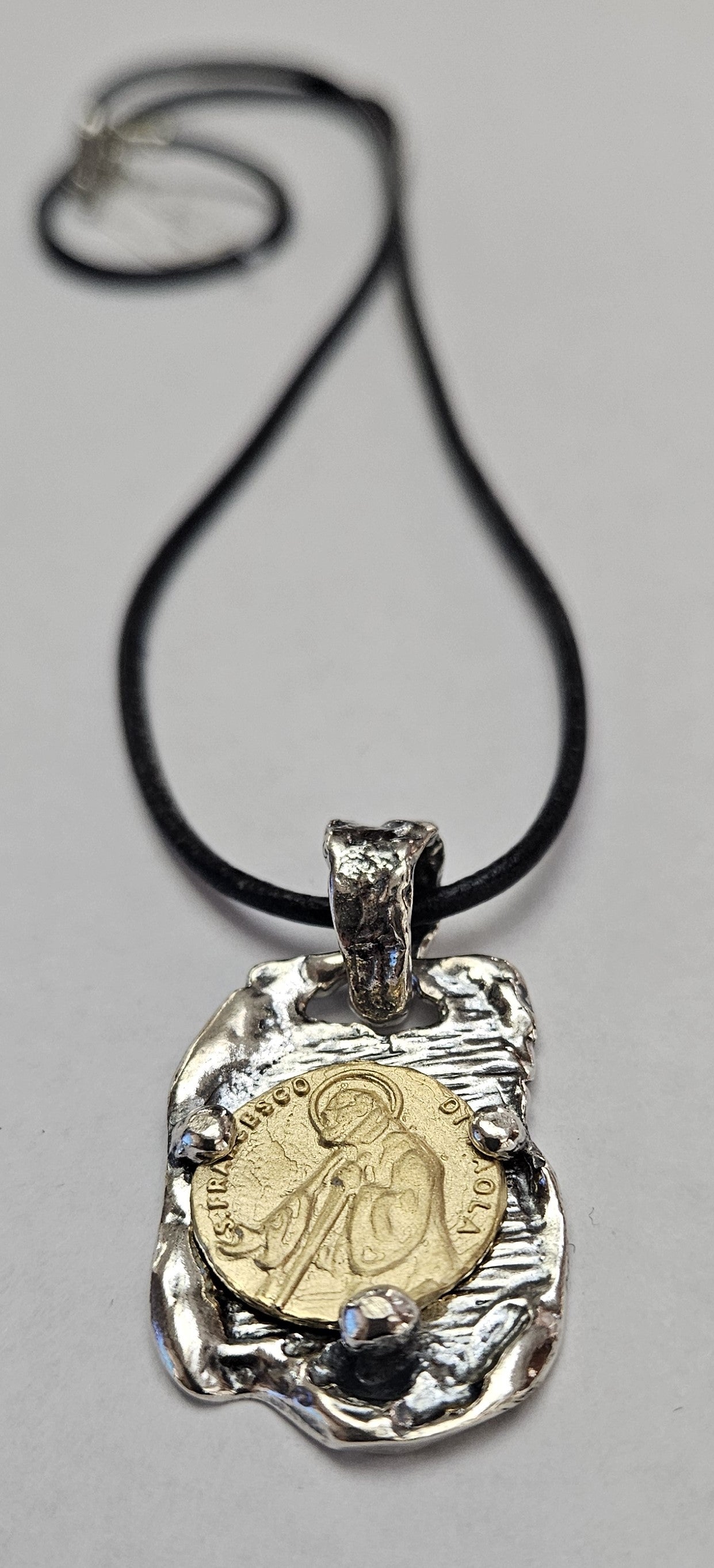 Collana cuoio San Francesco di Paola - CL.SF.CUOIO  Amanthia   