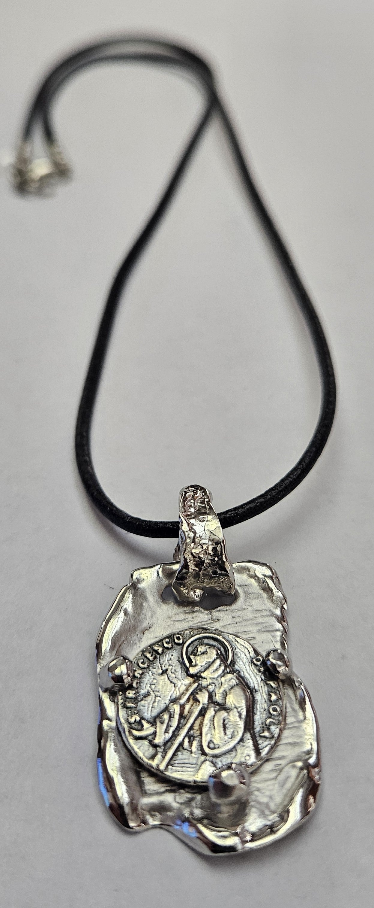 Collana cuoio San Francesco di Paola - CL.SF.CUOIO Amanthia