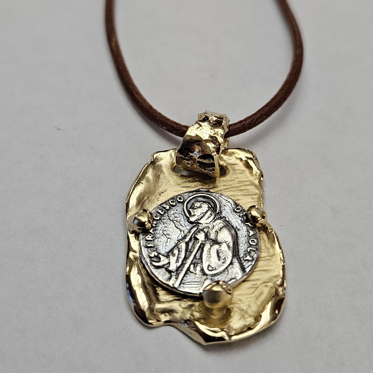 Collana cuoio San Francesco di Paola - CL.SF.CUOIO Amanthia Marrone Dorato