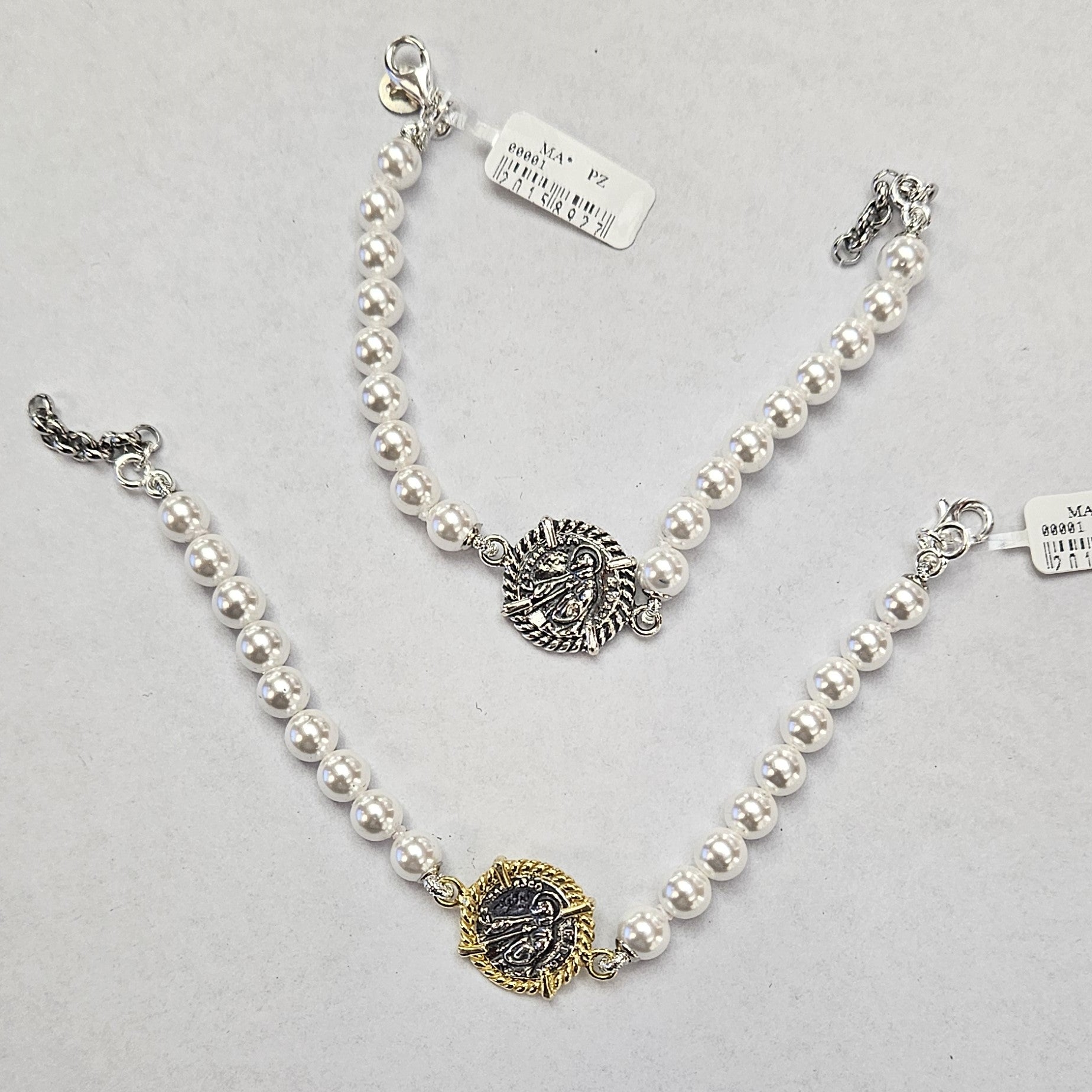 Bracciale Perle con moneta San Francesco di Paola centrale - BR.PP.SF.C  Amanthia   