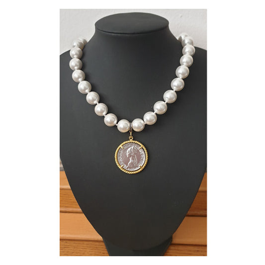 Collana Perle con Moneta d’epoca in argento 925 - CP.33.10.50  Amanthia Castone dorato Lira
