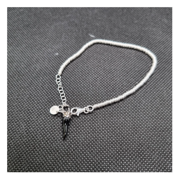 Bracciale anellini argento con Ciondolo Porta Fortuna "Ida Miceli DNY"-Cod.BR.BI.CI.DNY Amanthia NERO Argento bianco