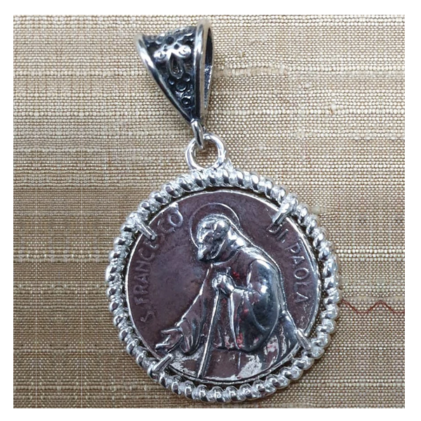 Ciondolo San Francesco di Paola Argento 925 - CI.SF.001  Amanthia Bianco  
