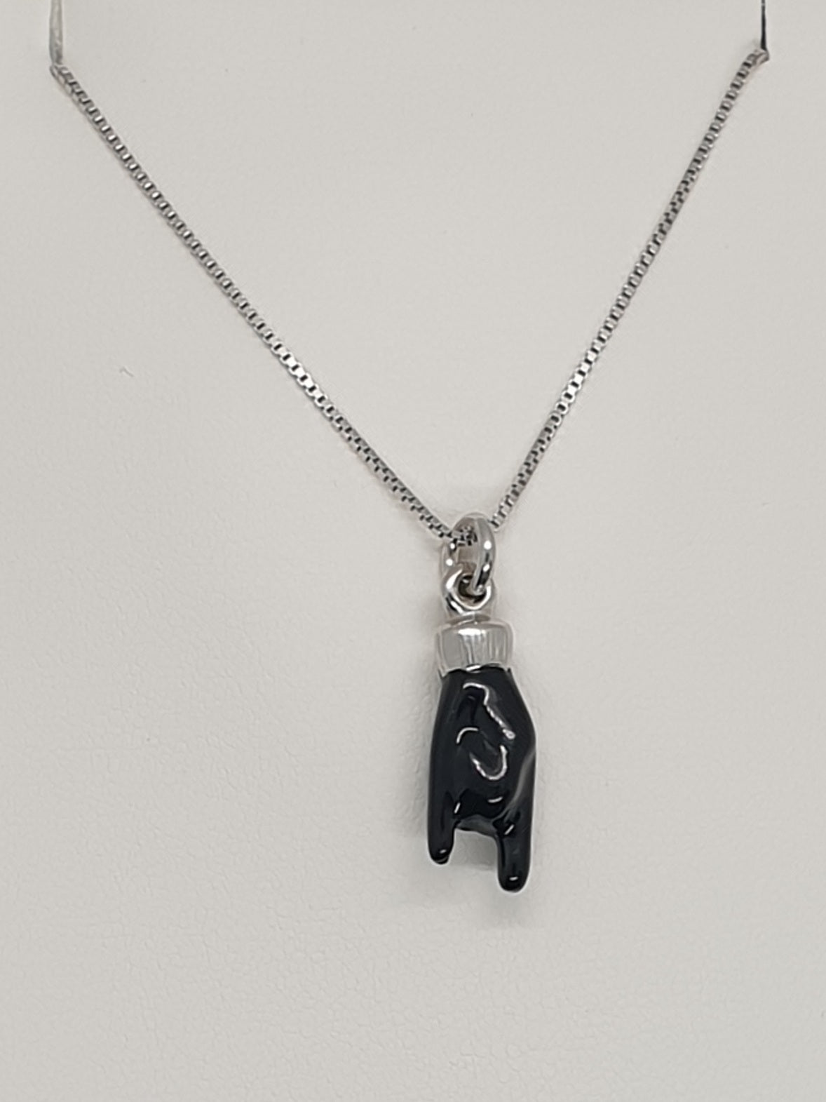 Collana argento con Ciondolo Manina "Porta Fortuna" - CO.MANINA Amanthia NERO Argento bianco