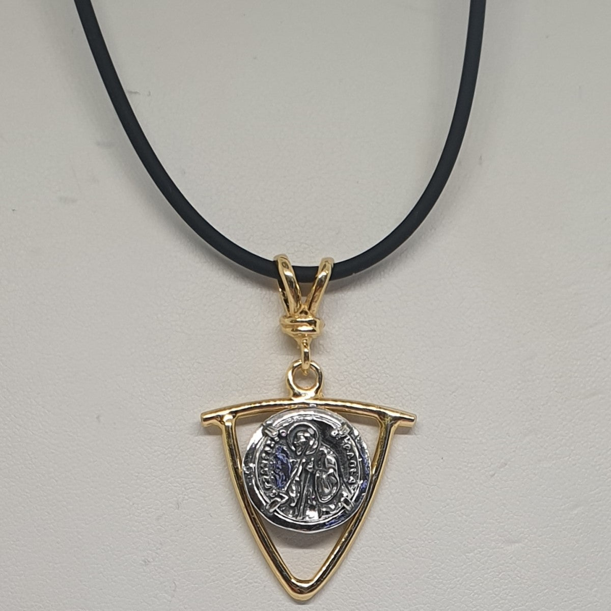 Collana caucciù San Francesco di Paola - CU.SF  Amanthia Bianco  