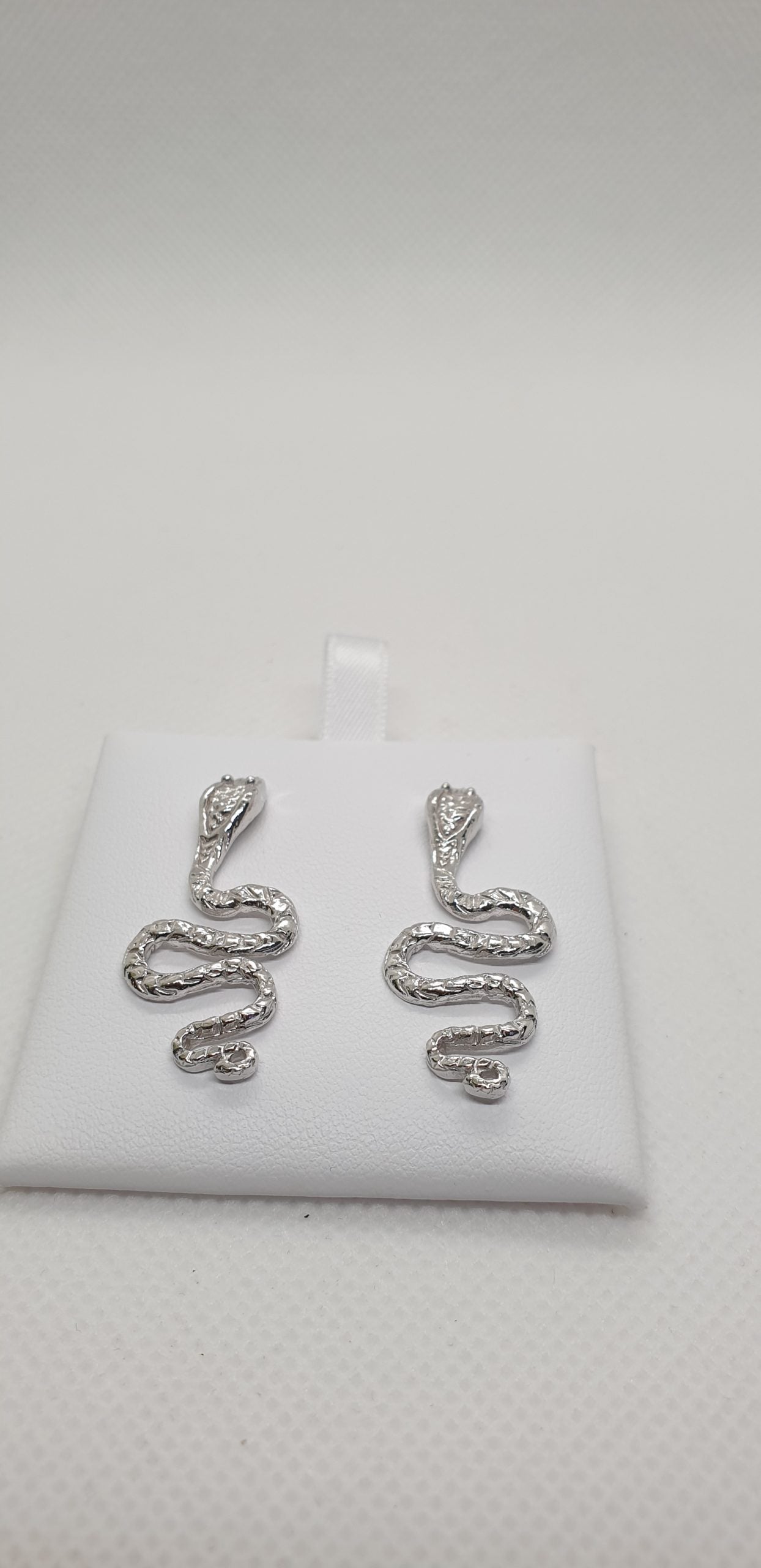 Orecchini Serpente in argento - OR.SER.49 Amanthia Argento bianco Lunghi
