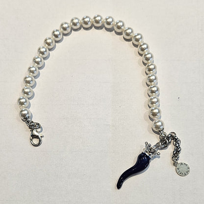 Bracciale perla con cornetto smalto blu e argento - BRPPCORBLU  Amanthia Argento bianco  