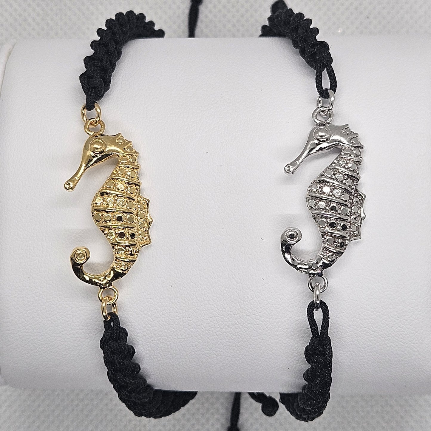 Bracciale  con Cavalluccio Marino Argento 925 Filo Intrecciato nero BR.NE.CAV