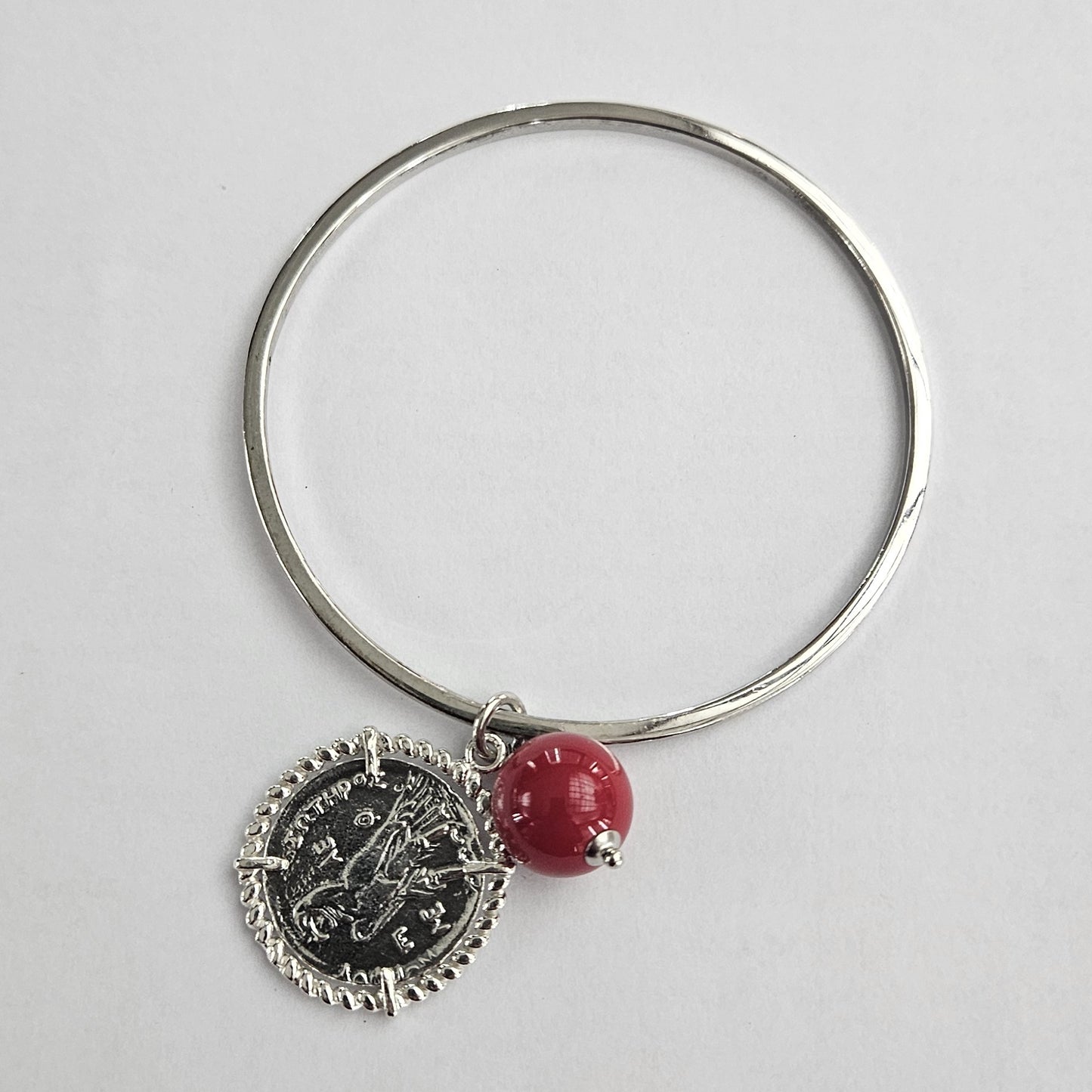 Bracciale argento rigido con moneta e sfera corallo - BR.22.79 Amanthia Argento bianco