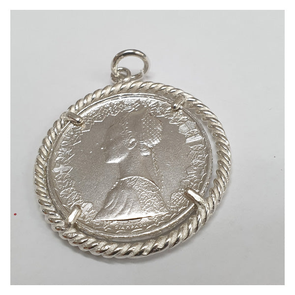 Bracciale Perle bianche con Moneta d'epoca - BR.108.PB  Amanthia   